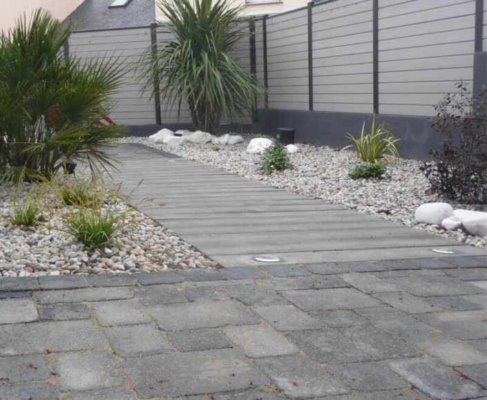 Aménagement d'allée, dallage, création de jardin pour les particuliers - Morisseau Paysagistes Nantes