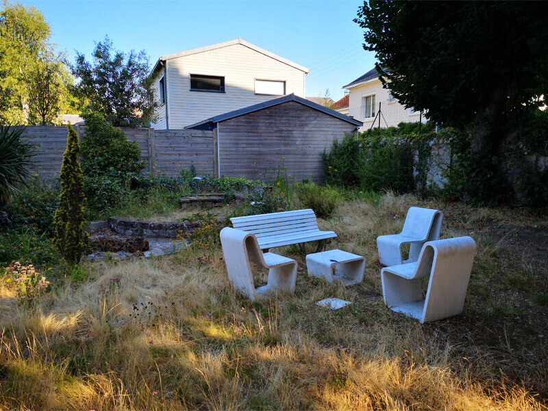 Entretien des plantes, taille d'arbustes, tonte pelouse, entretien de jardin pour les particuliers - Morisseau Paysagistes Nantes